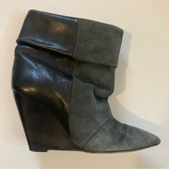 Isabel Marant cuffed leather and suede wedge boots - Picture 2 of 15